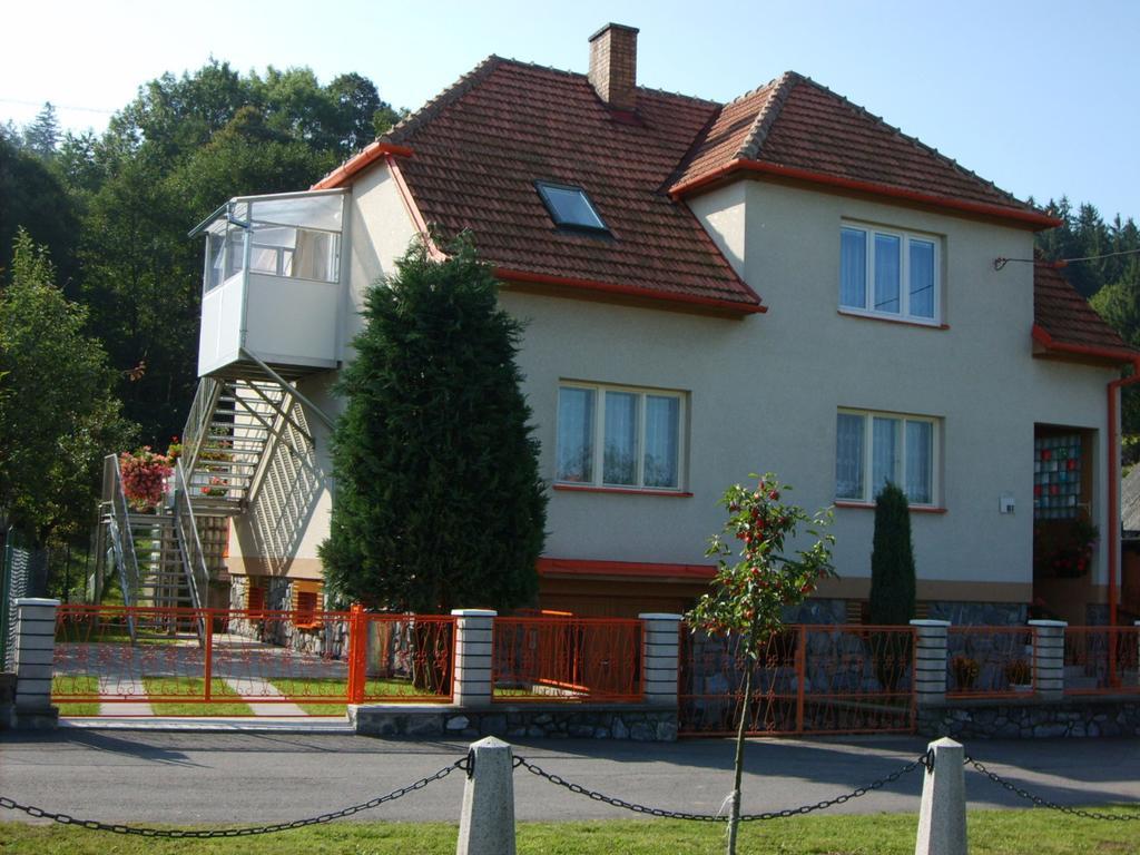 Apartman Eva Crhov Экстерьер фото